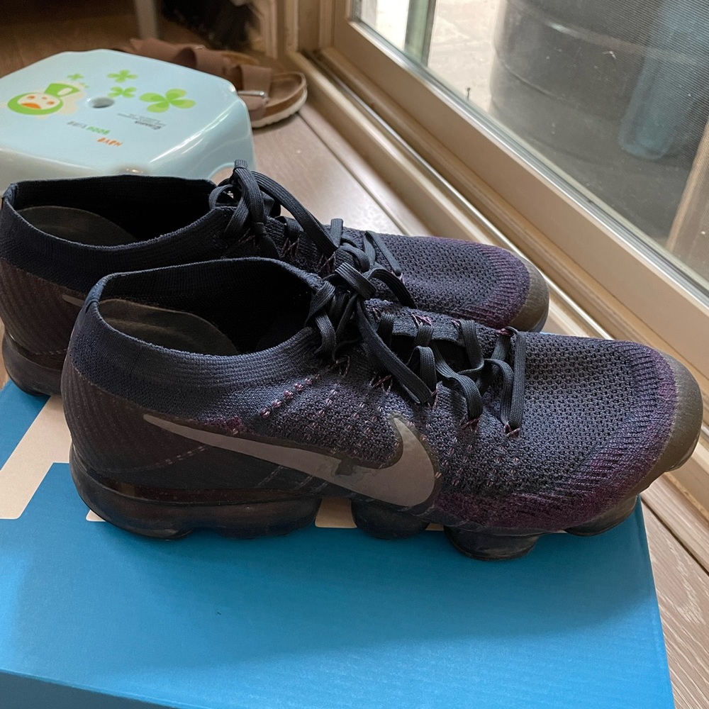Nike Lab Vapor max men’s 12 Preowned missing insoles